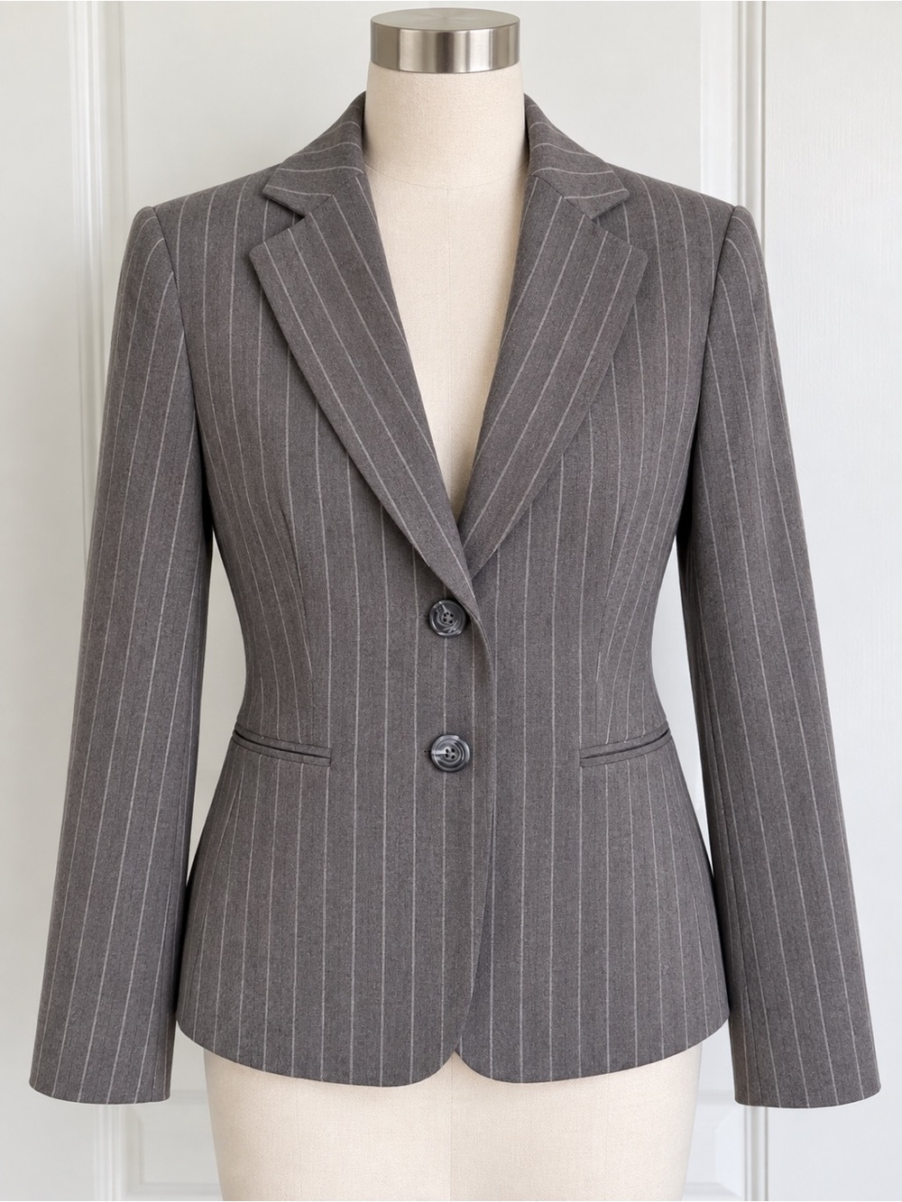 Tahari Gray Pinstripe Tailored Women's Blazer